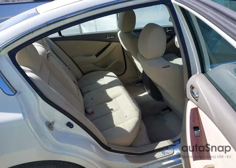 2012 Nissan Altima 2.5 S из США, поврежденный, VIN 1N4AL2AP4CC155596